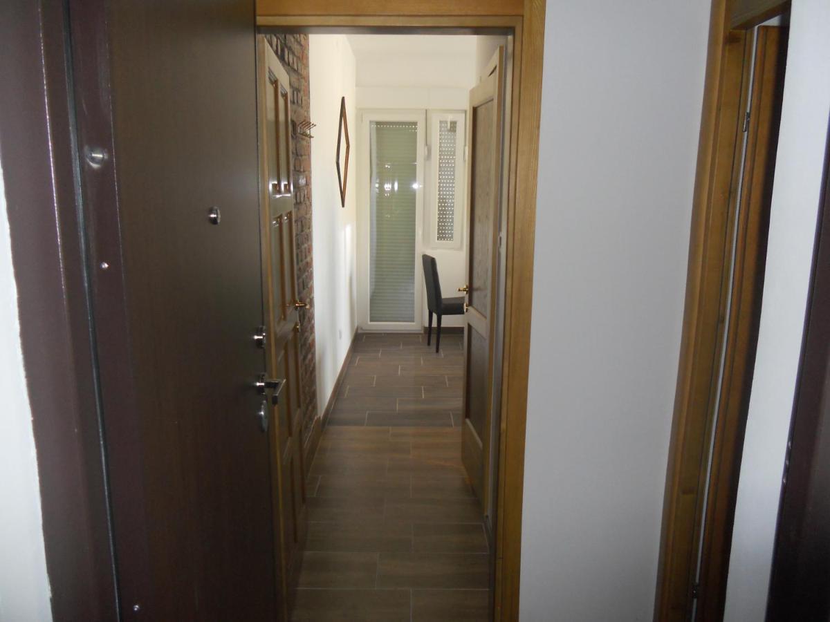 Apartmani Bonaca U Centru Niksica Екстер'єр фото